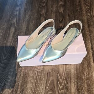 Madden Girl Silver Pointed Slingback Flats 7